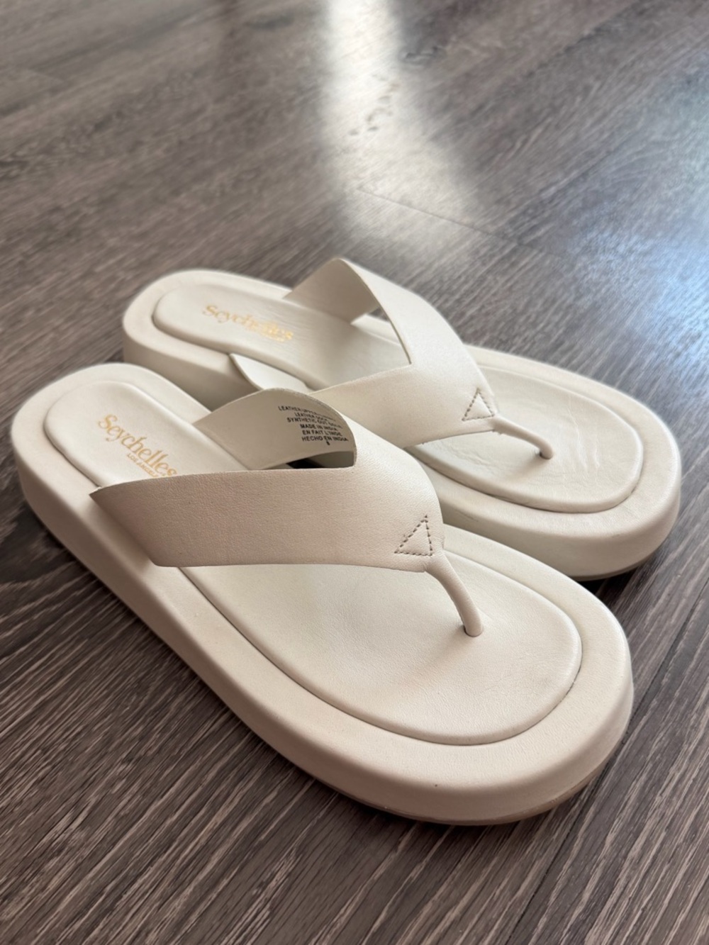 NWOT Seychelles Nautical Platform Sandal